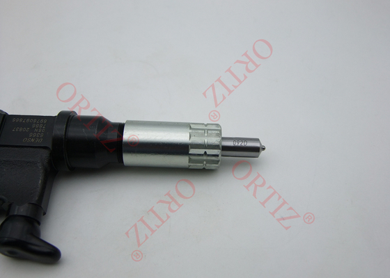 Compact DENSO Common Rail Injector Steel / Plastic Material 850G 095000 - 8011